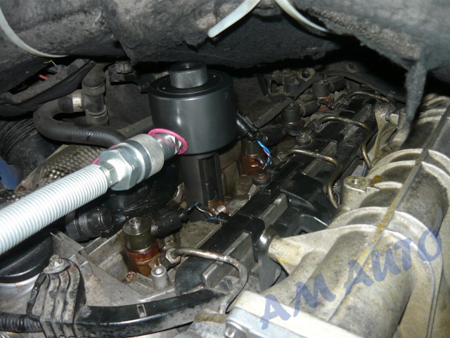 Injector
                  removal from any Mercedes with CDI engines (above A
                  class W168)